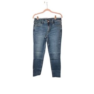 OLD NAVY Rockstar Mid Rise Super Skinny 8 NWT